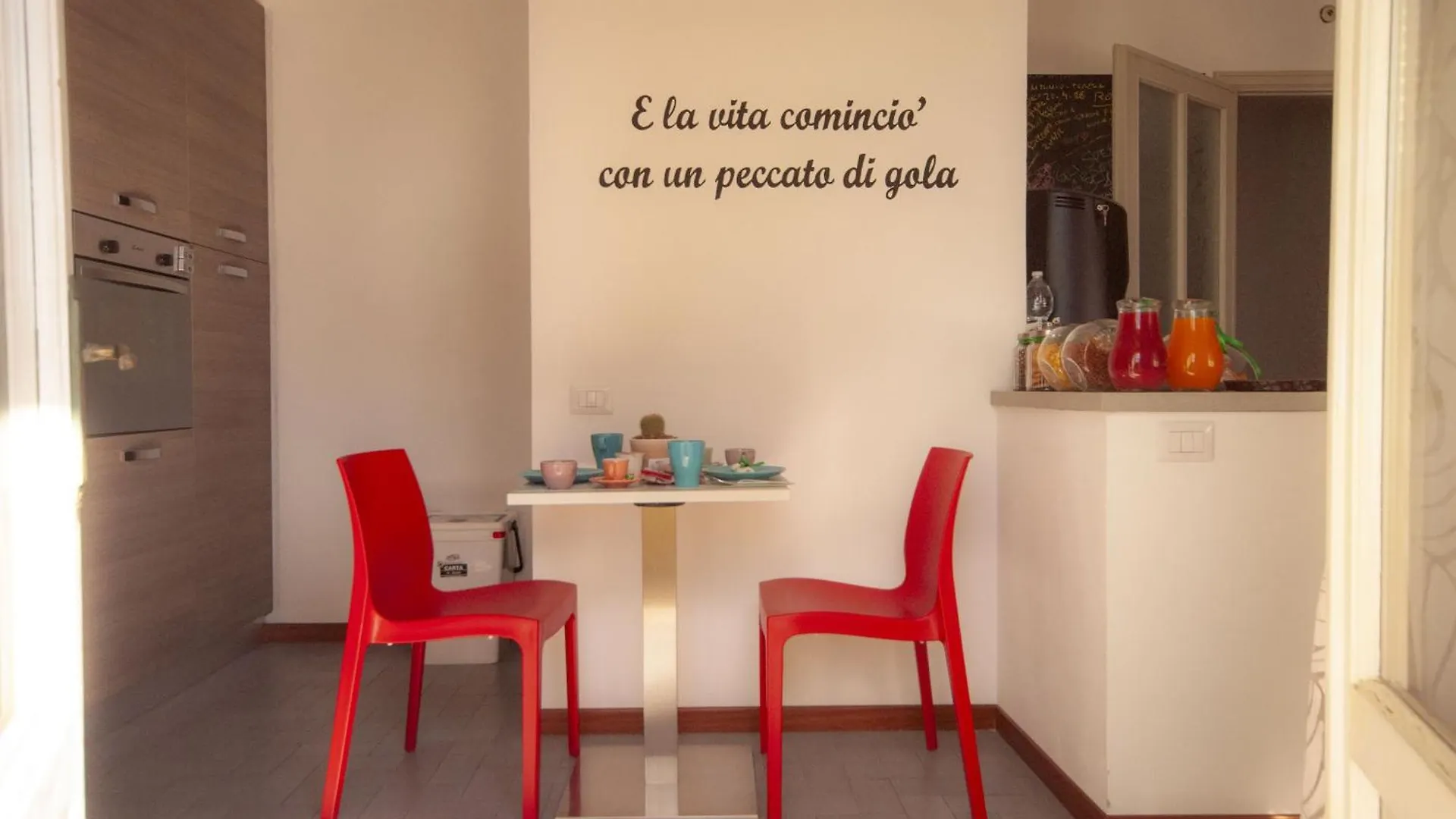 B&B Cento Passi Dalle Mura Lucca Italy